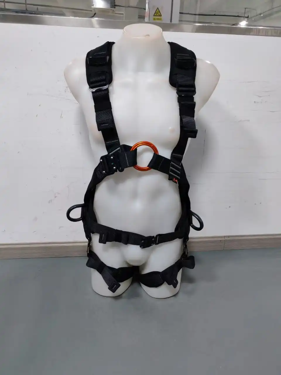 slide-0b7b4ba slide-0b7b4ba